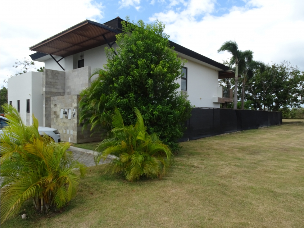 CASA AMOBLADA EN PUNTA CAELO, SAN CARLOS - 1