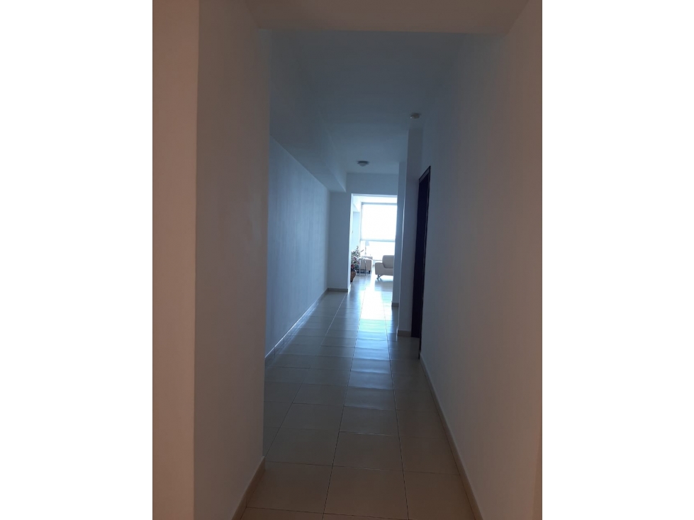 Venta de Apartamento en Grandbay Tower - B/.295,000.00