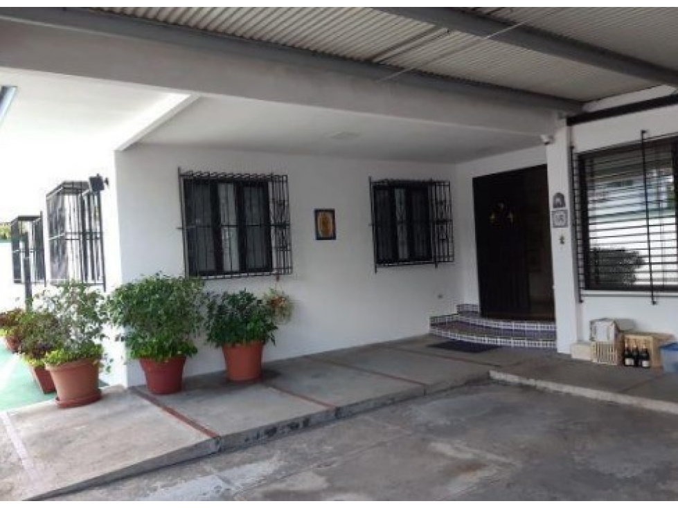 ¡Casa en Venta en El Carmen Precio Reducido! - 1