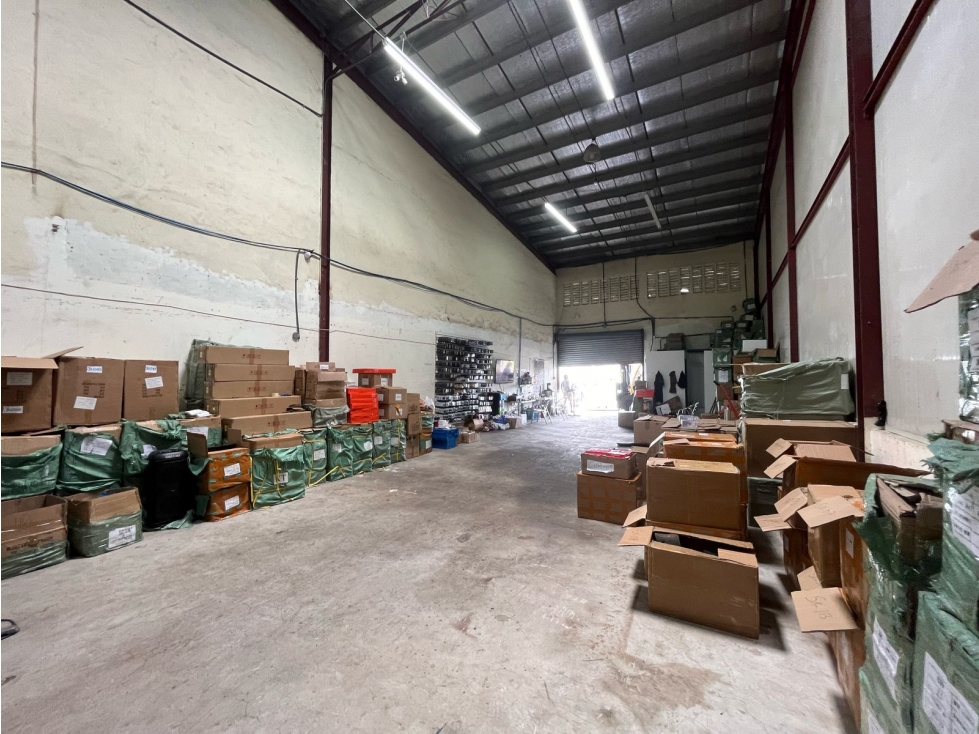 BODEGA EN ALQUILER EL CRISOL - 4