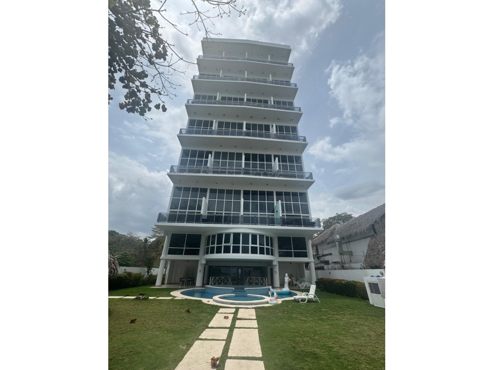 ¡Vive frente al mar en PH Miramar Loft, RÃo Hato!