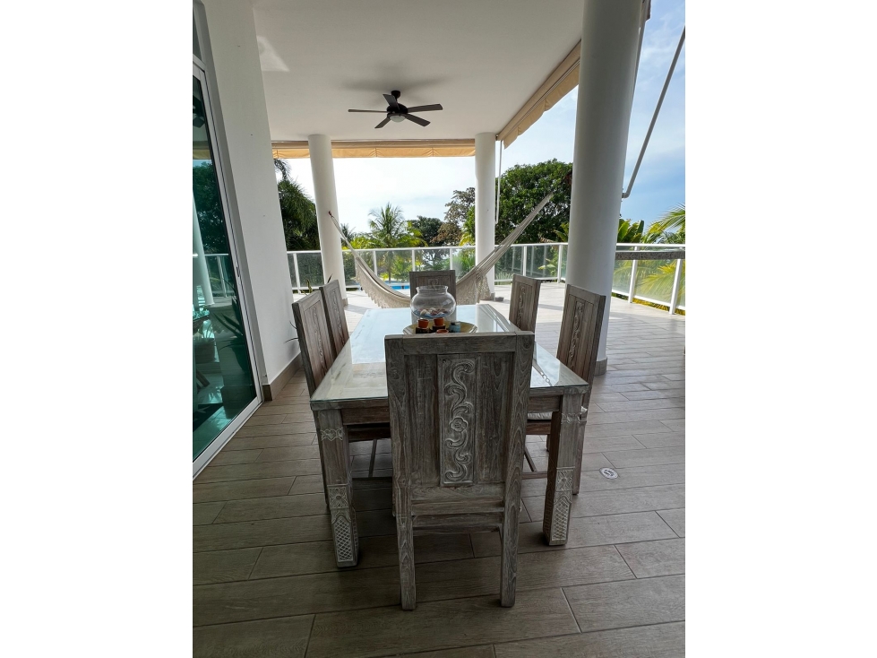 ¡Vive el Lujo Frente al Mar en Bijao Beach Club & Residences!*
