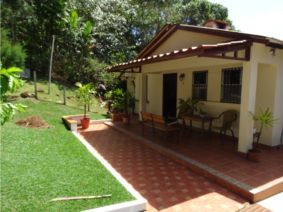 ¡Tu refugio de montaÃ±a en Cerro Azul te espera! — foto 2