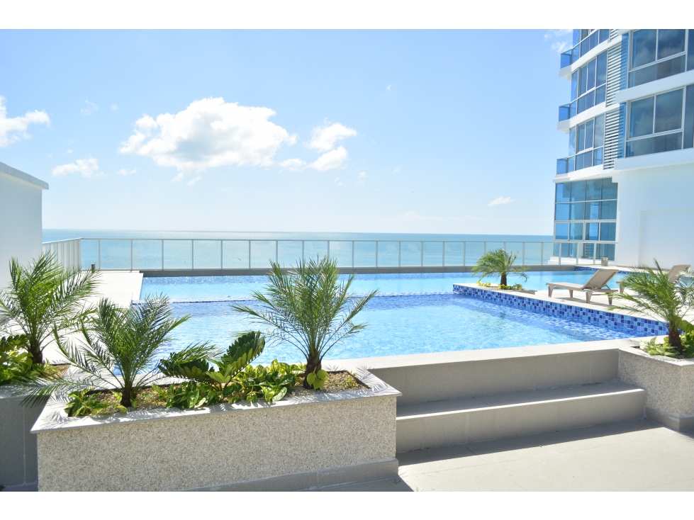 ROYAL PALM Playa Gorgona