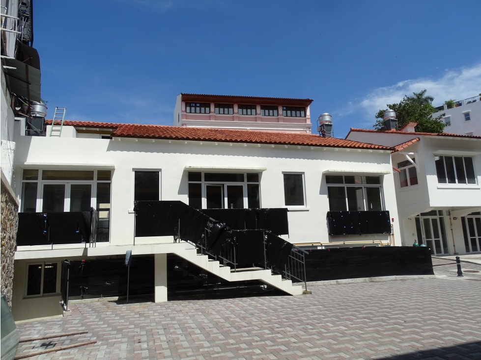 Se alquila local para restaurante en la entrada del Casco Antiguo — foto 2