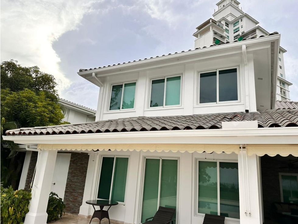 ¡LA ÃNICA CASA CON VISTA AL MAR DISPONIBLE EN BIJAO — foto 6