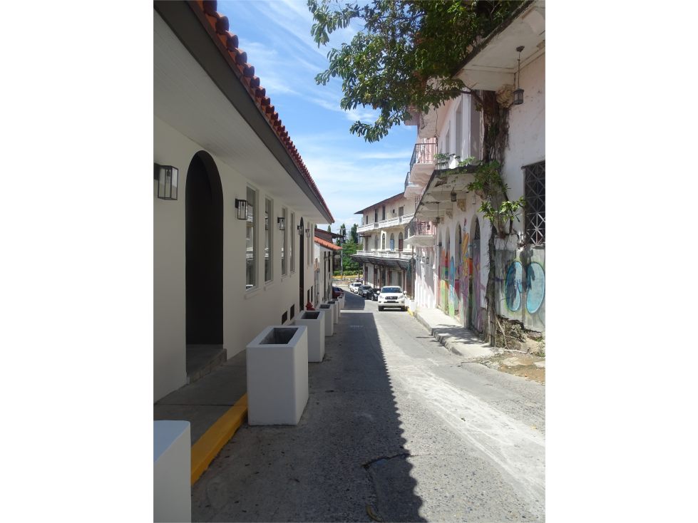 Se alquila local para restaurante en la entrada del Casco Antiguo — foto 3