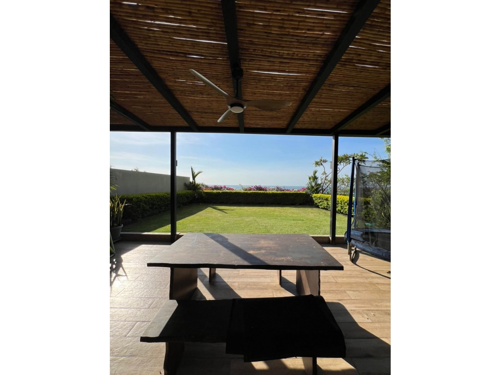 Punta Caelo, planta baja con patio Amoblado en Alquiler - 4
