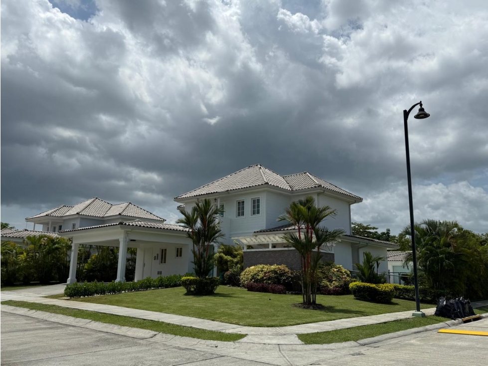Venta o Alquiler de casa "Modelo Gamboa Premium" Bijao — foto 2
