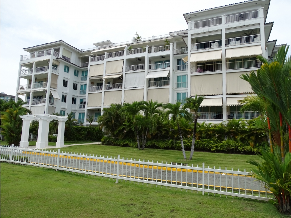 Frente al Mar en Bijao Beach & Club Residences Torre Balboa
