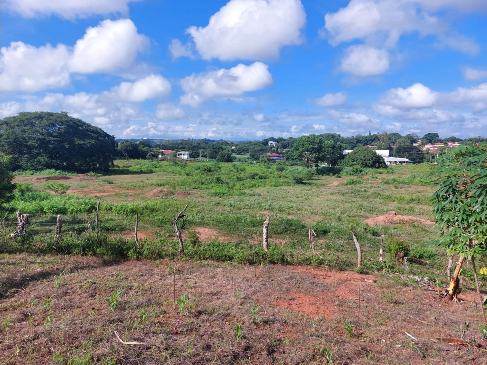 Se venden terrenos para desarrollo en Chitré, Panamá - 2