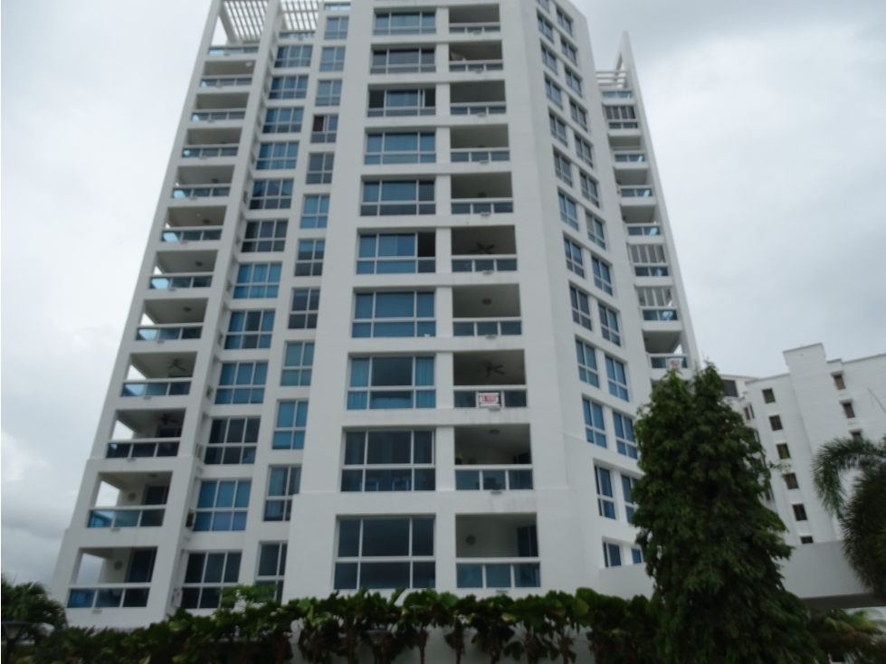 Se Vende Apartamento en PH Founder #1 Playa Blanca