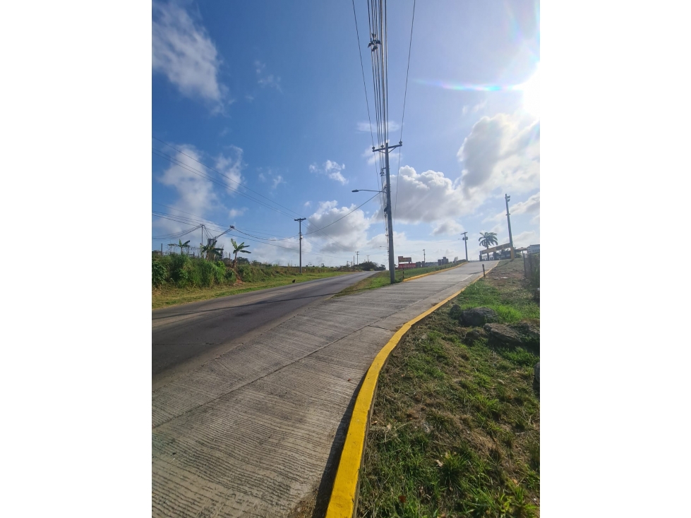 CONSTRUYE TU NEGOCIO SOBRE LA VIA PANAMERICANA EN PANAMÁ ESTE - 6