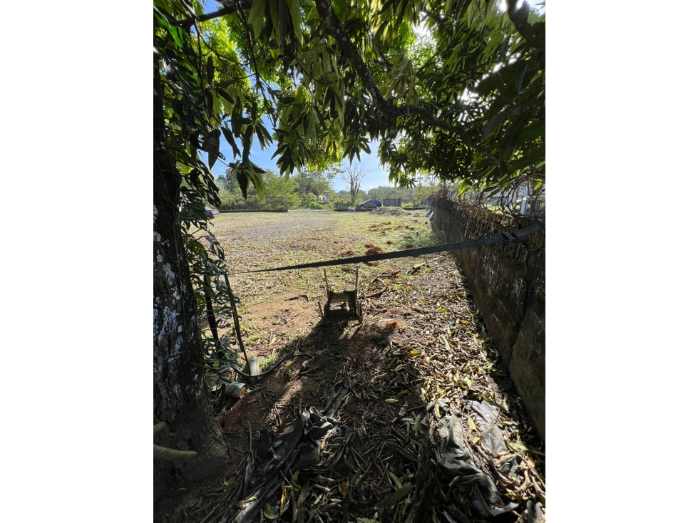OPORTUNIDAD ÚNICA LOTE EN VENTA POR DEBAJO DEL AVALÚO