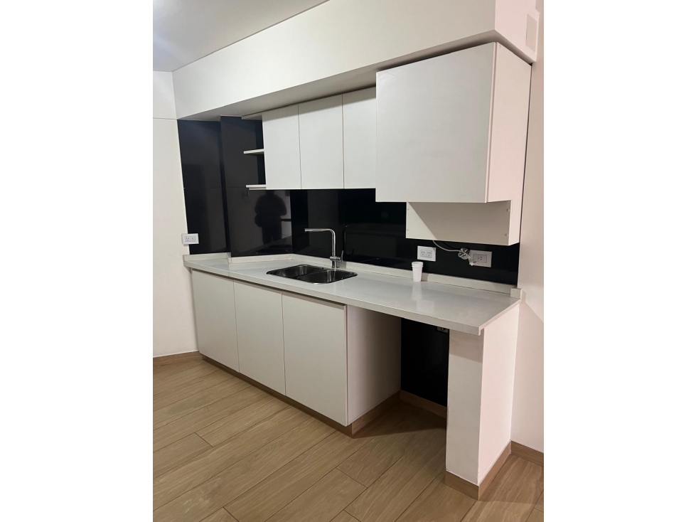 Semipiso Monoambiente divisible a estrenar — foto 2