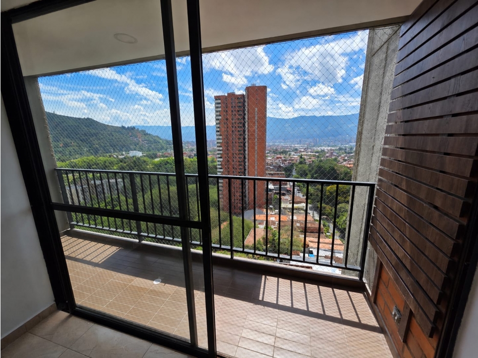Apartamento en venta Suramérica Itagüí 69 m² + vista — foto 3