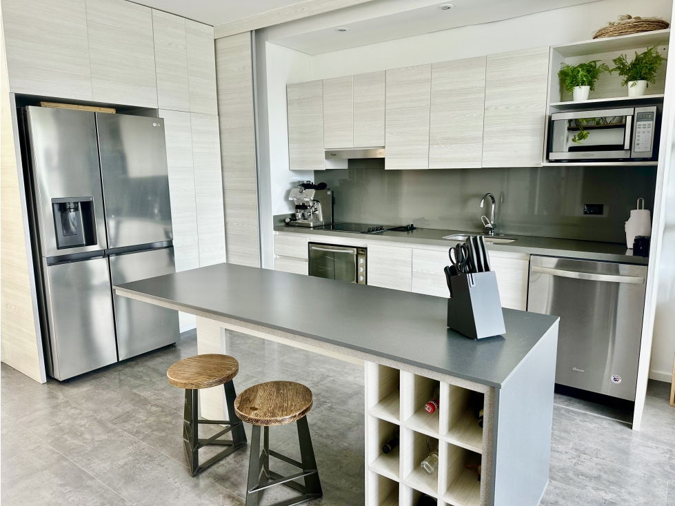 EN VENTA ESPECTACULAR APARTAMENTO CON JACUZZI — foto 2