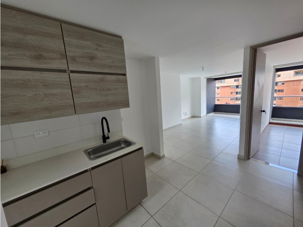 Apartamento en venta Sabaneta las lomitas 3 habitaciones + 2 balcones