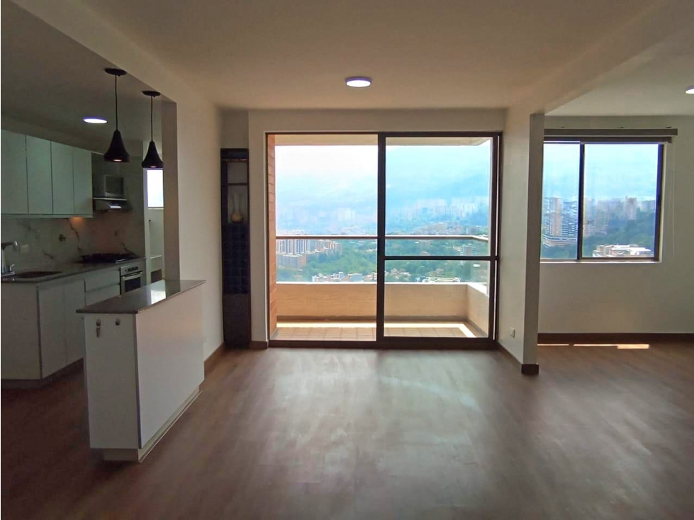 Apartamento en venta Envigado Loma del Barro Vista a la ciudad