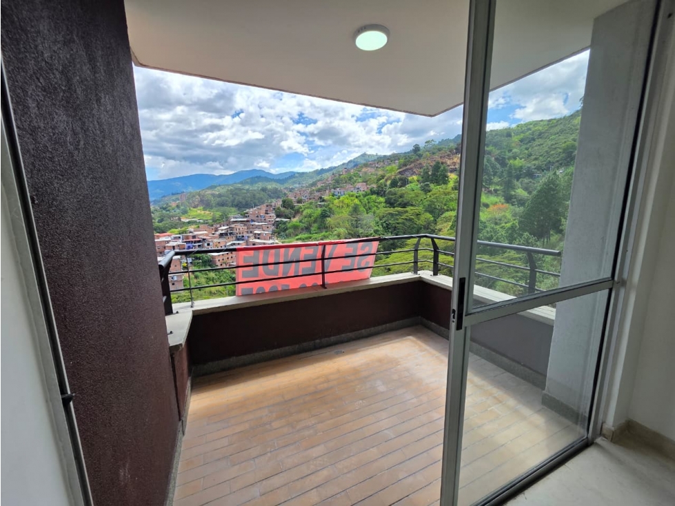 Apartamento en venta Viviendas del Sur 3 habitaciones mas parqueadero — foto 3