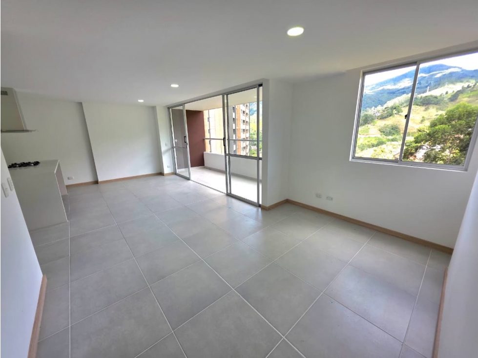 Apartamento nuevo en Sabaneta 87 m² + estudio