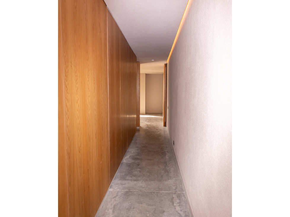 APARTAMENTO EXCELENTE UBICACIÓN POBLADO — foto 4