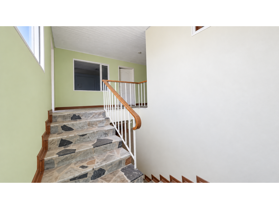 Venta Casa-Lote Bella Suiza, Bogotá — foto 4