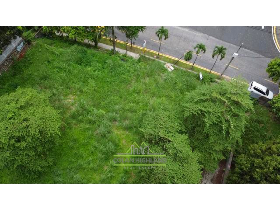 Se Vende Terreno de 1,374m2 en el Cangrejo - 2