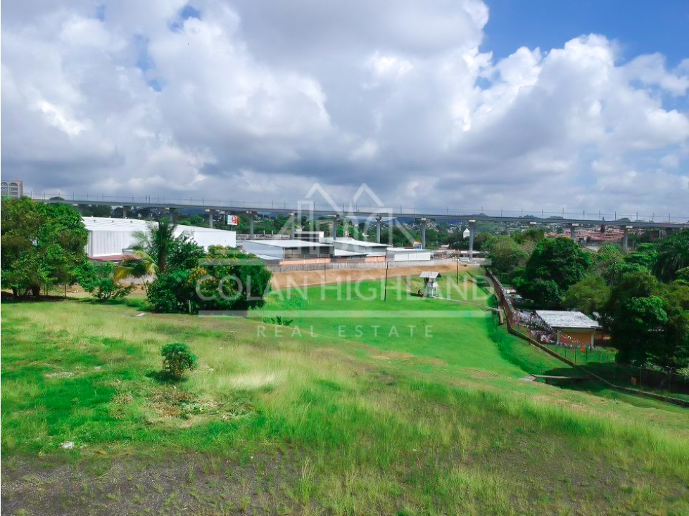 Se Vende Terreno en Avenida Domingo Díaz, Villa Lucre MLS#15381 — foto 3