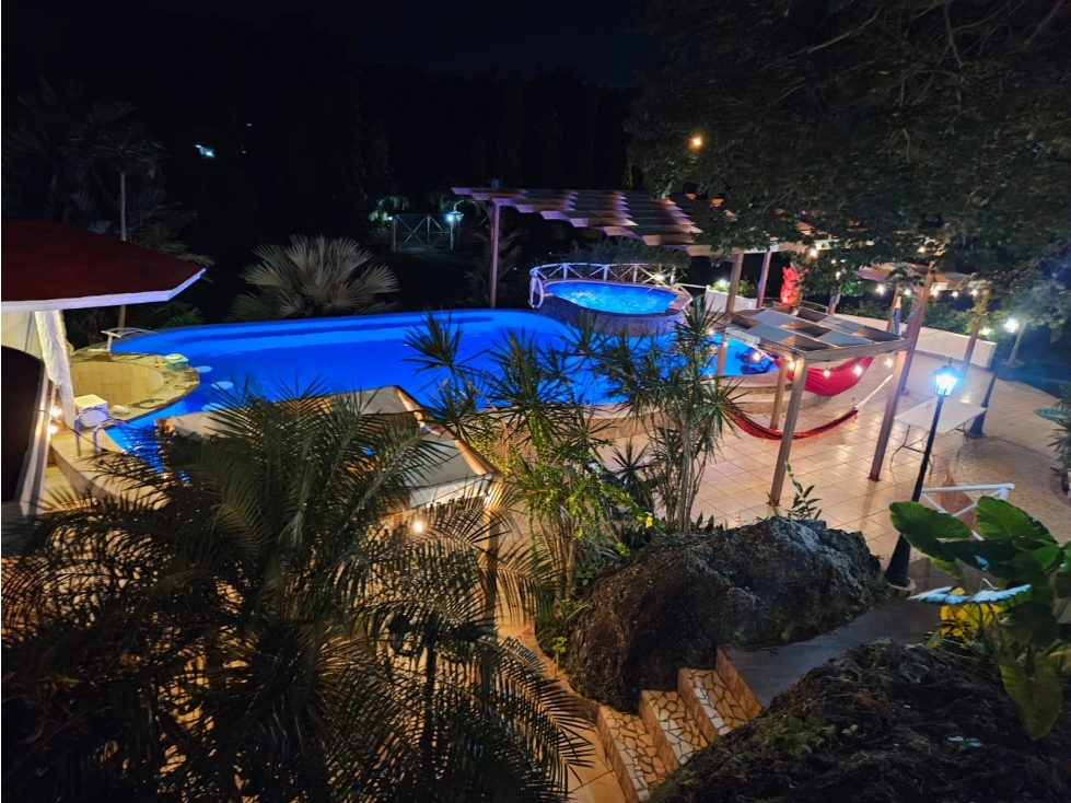 Se Vende Casa de Campestre con Piscina en El Espavé de Chame