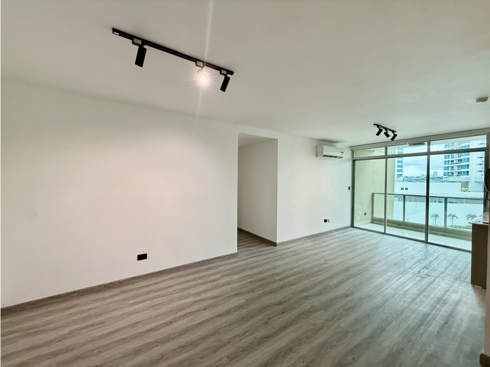 Venta o Alquiler Apto en PH Green Bay, Costa del Este — foto 4