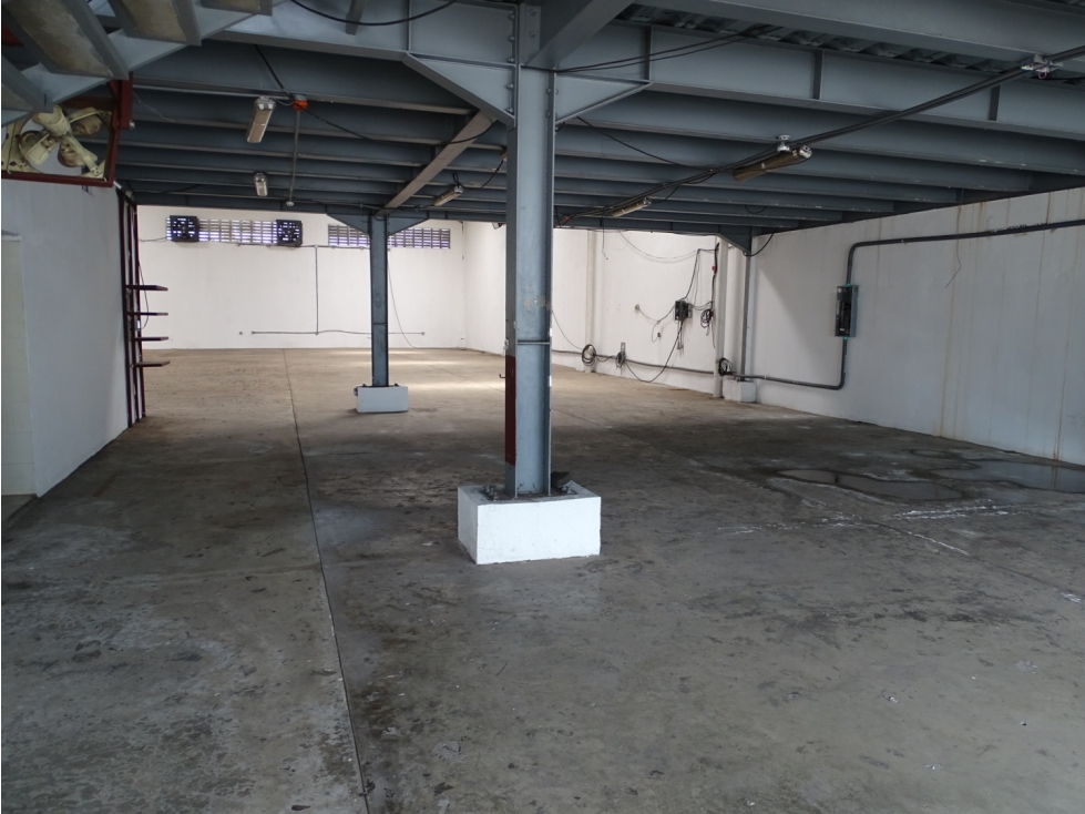 Venta de 2608 m2 de Galeras en Parque Industrial de Las Americas — foto 4