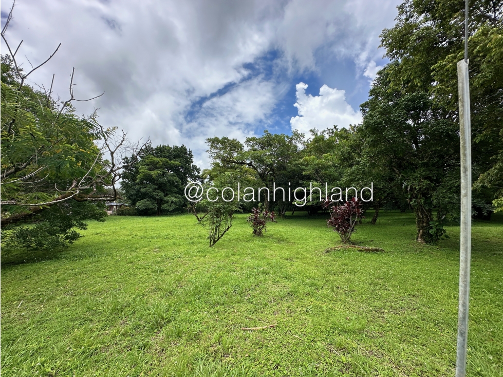 Se Vende Terreno de 6000 m2 en el Valle - 1