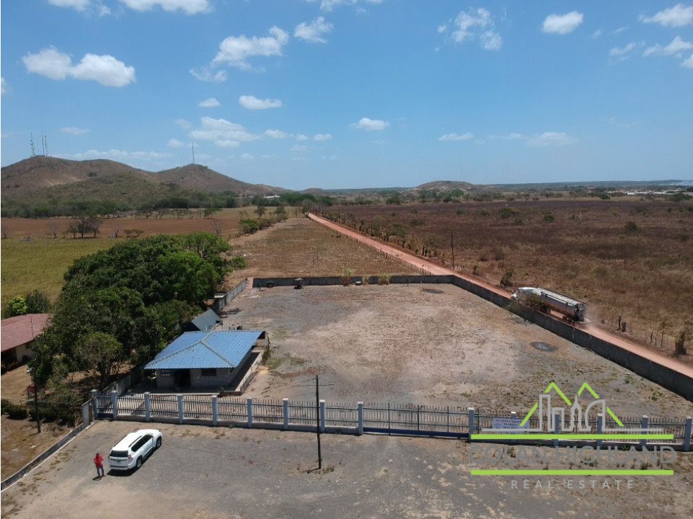Se Vende Terreno de 16,823 m2 en Aguadulce - 3