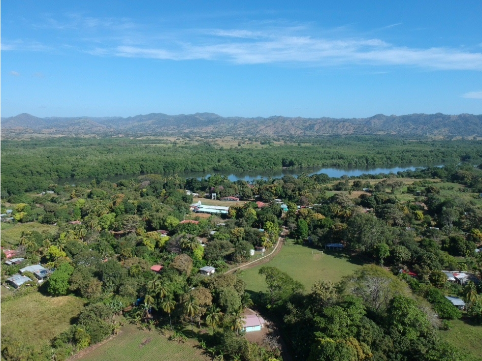 SE VENDE terreno con cabaña en Isla de Cañas, Los Santos - 3
