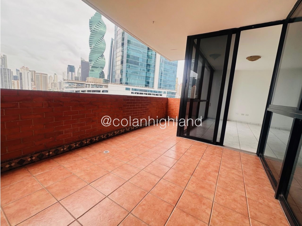 Se Vende Apartamento PH Vista Obarrio, Calle 50