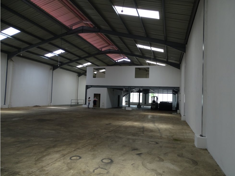 Venta de 2608 m2 de Galeras en Parque Industrial de Las Americas — foto 6