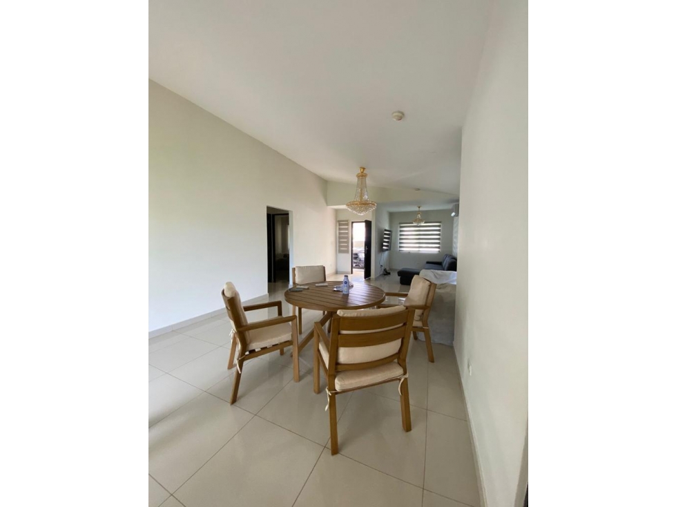 Se Alquila Casa en Spring Hills, Costa Verde  - 2