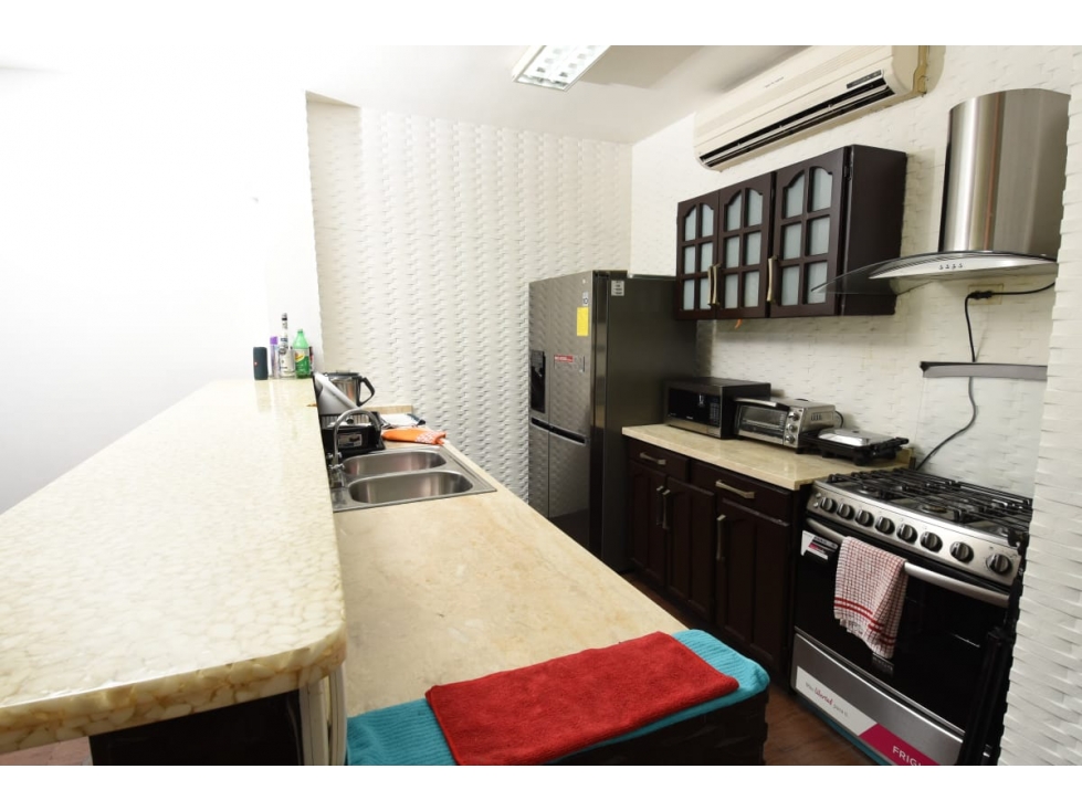 Remate Se Vende Apt Urbanizacion 2 Mares — foto 4