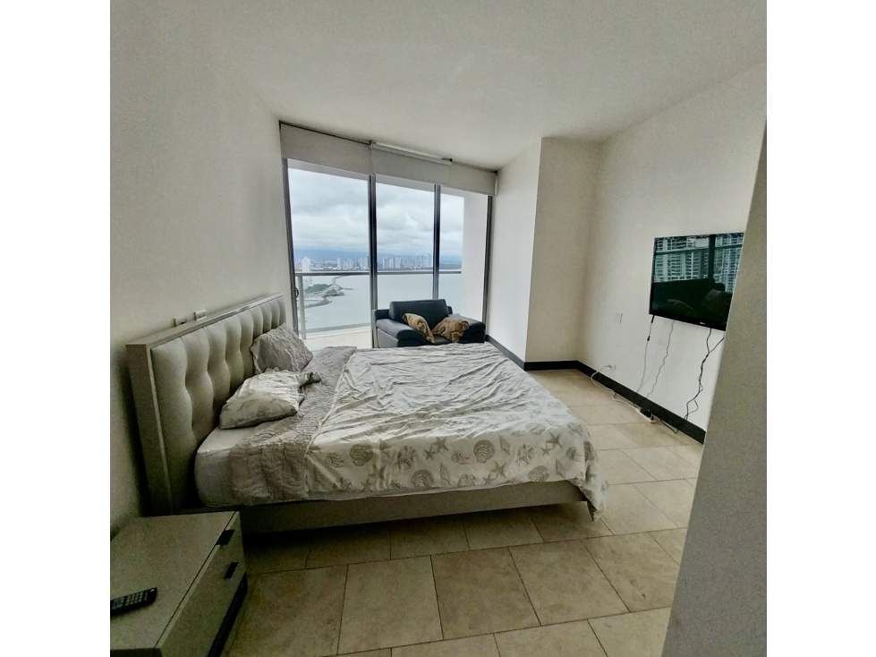 Se Alquila Apto en PH TOC (Antiguo Trump Tower) — foto 3