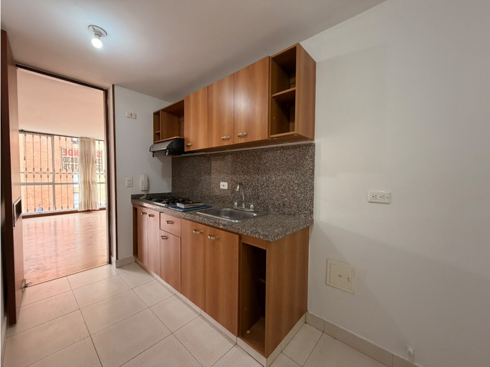 SE VENDE APTO CONJ PORTON 2 HACIENDA CASABLANCA MADRID - CÓDIGO 1579 — foto 4