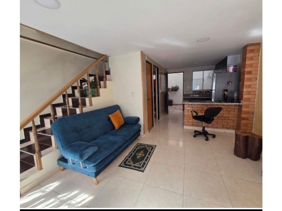 SE VENDE CASA BARRIO EL HATO FUNZA - CÓDIGO 1556 — foto 2