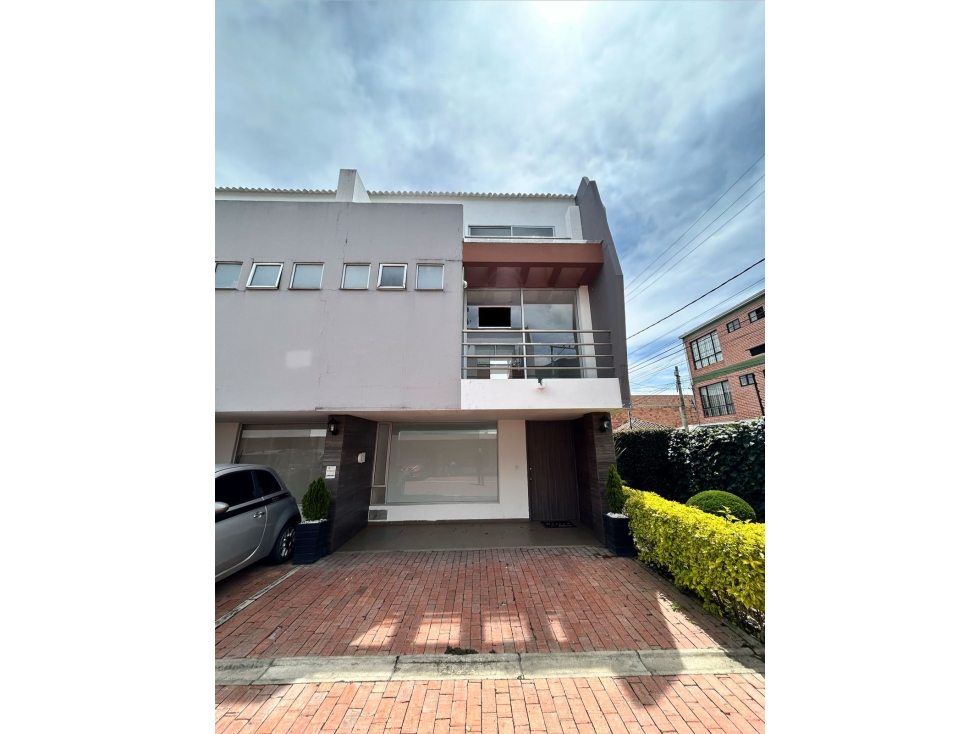 SE VENDE Hermosa Casa - Conjunto Majuy 5 - Cota Cund - CÓDIGO