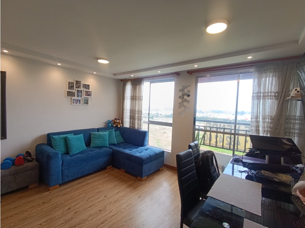 SE VENDE APTO CONJ. AMATISTA LA PROSPERIDAD MADRID - CÓDIGO 1596 — foto 2