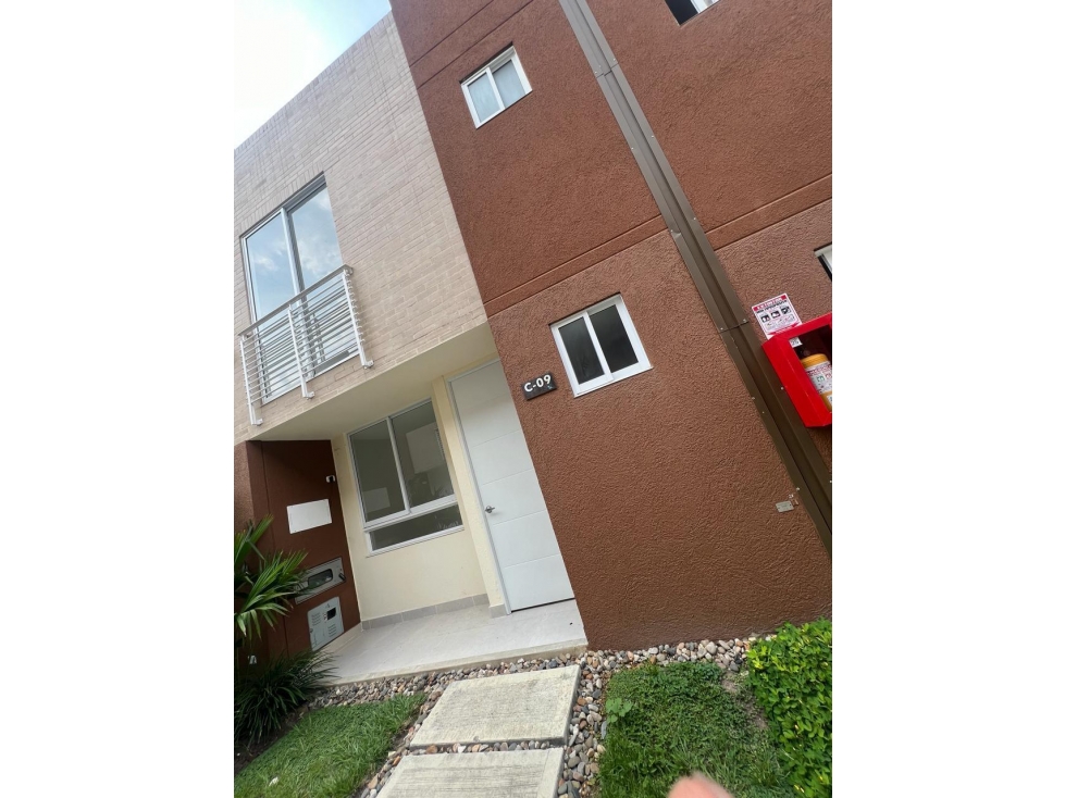 CONDOMINIO BATARA VILLETA CÓDIGO 1054 - 5