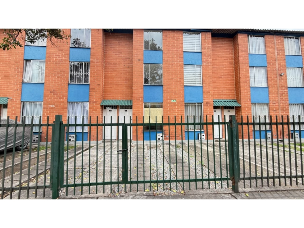 SE VENDE CASA EL TREBOL MZN 12 MOSQUERA - CÓDIGO 1591