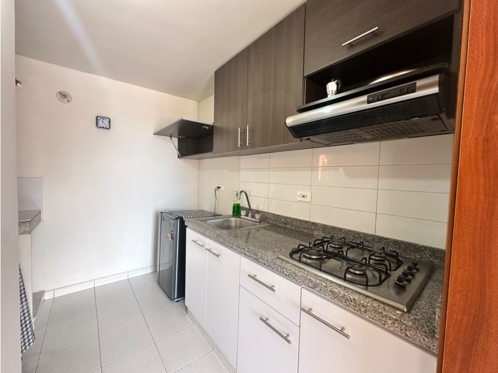 SE VENDE APTO CONJ HDA CASABLANCA LA HERRERIA MADRID — foto 3