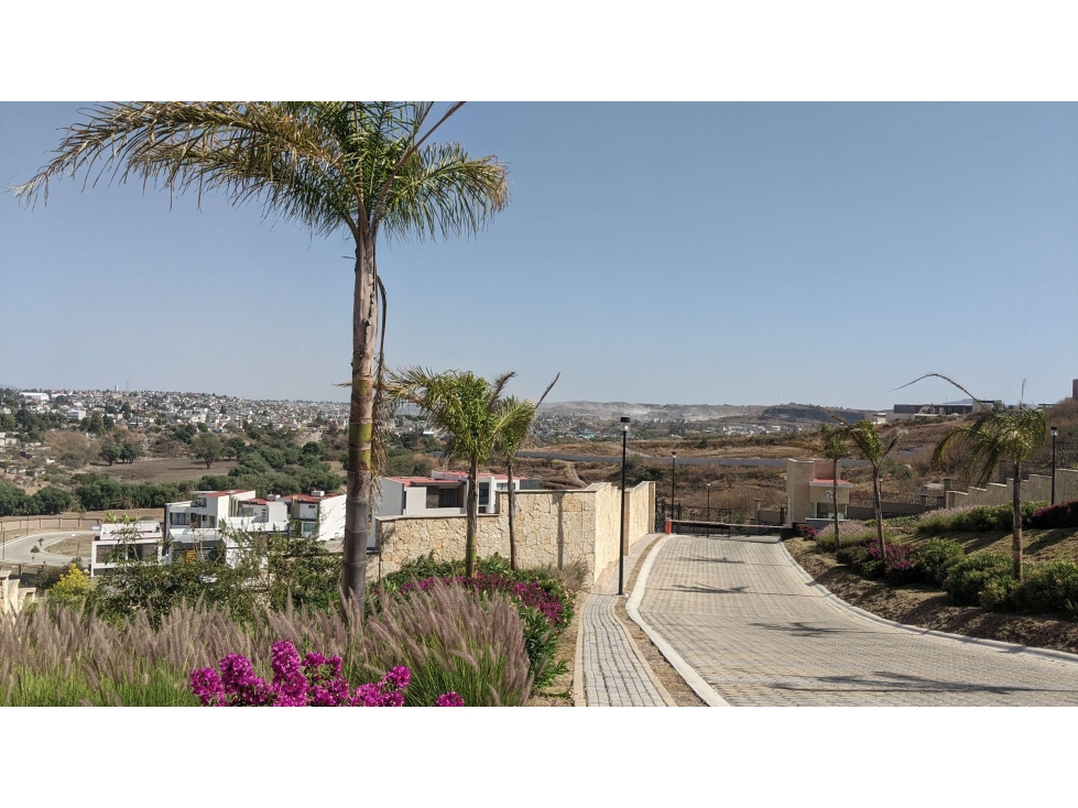 VENTA DE LOTE LOMAS DE ANGELOPOLIS - 6