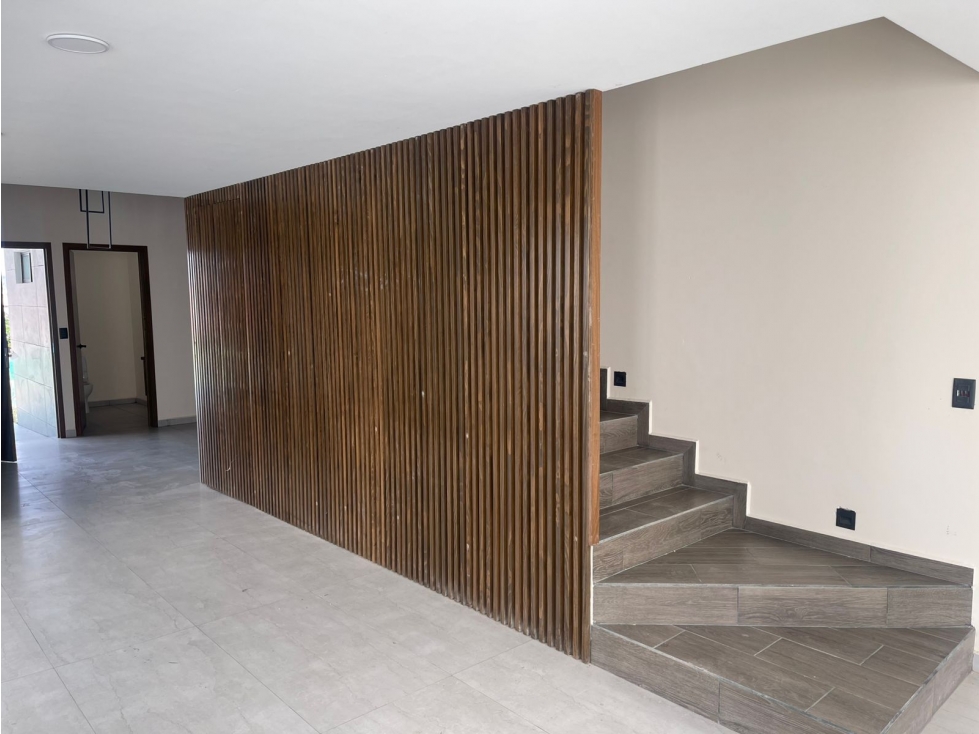 VENTA DE CASA EN LOMAS DE ANGELOPOLIS III