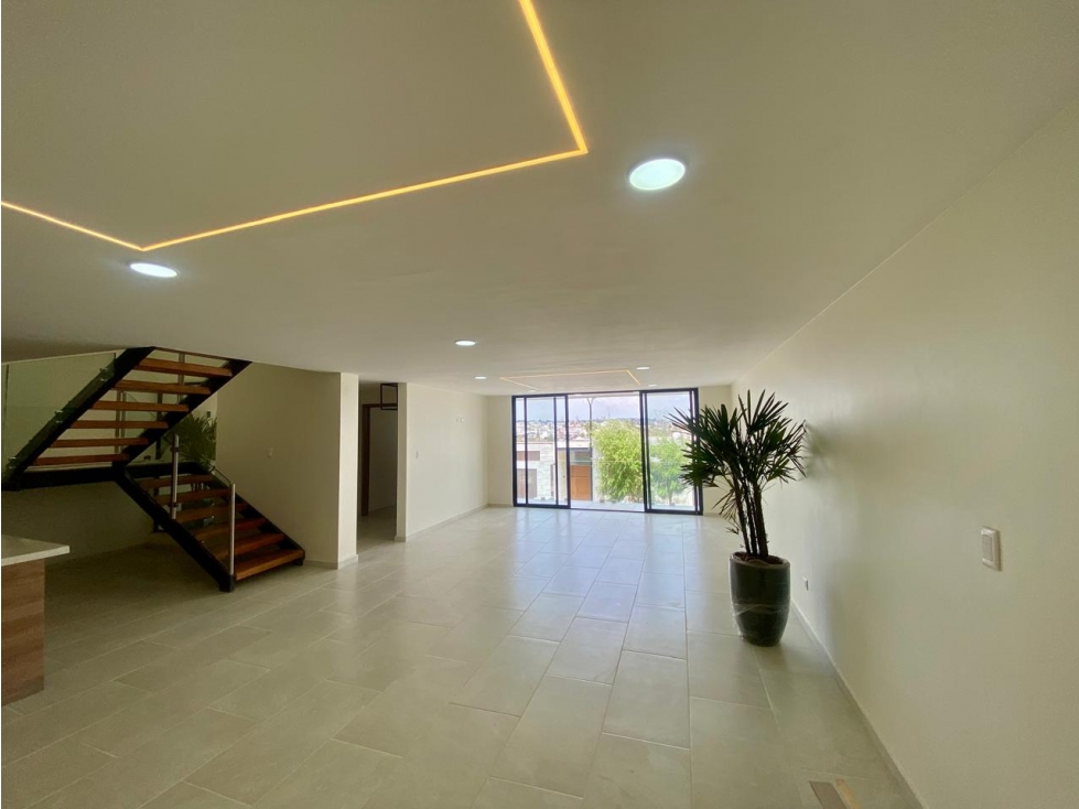 VENTA DE CASA EN LOMAS DE ANGELOPOLIS - 3